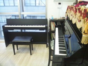 西本町のピアノ